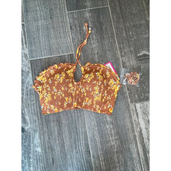 NEW Xhilaration Smocked Ruffle Bandeau Swimsuit top size Large 8-10 - Picture 3 of 4